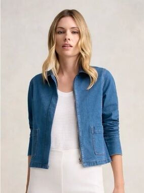Blue Illusion Cropped Denim Jacket in Dark Denim (Size S) NWT